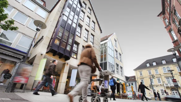 Der Fachausschuss für Stadtentwicklung stellt am Mittwoch die ersten Weichen für die Entwicklung von neuem Einzelhandel am Hornschen Tor. - © Vera Gerstendorf-Welle