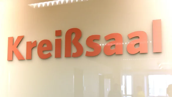 Krei&szlig;saal - &copy; Foto: Jens Kalaene/dpa-Zentralbild/dpa