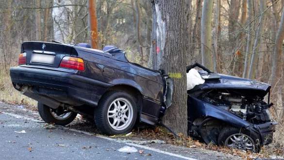 Verkehrsunfall - &copy; Foto: Michael Reichel/dpa-Zentralbild/dpa