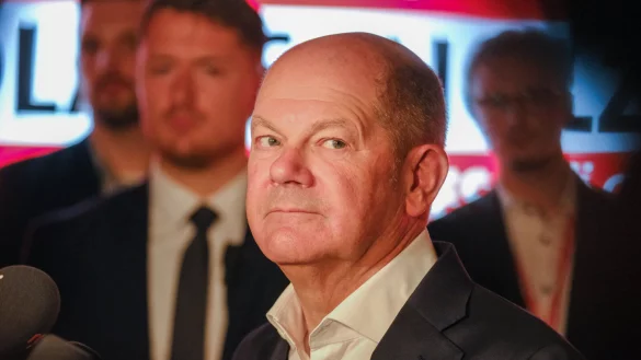 In Bielefeld eröffnete Bundeskanzler Olaf Scholz den Bundestagswahlkampf der SPD ganz im Zeichen seiner Wiederwahl. - © Andreas Zobe