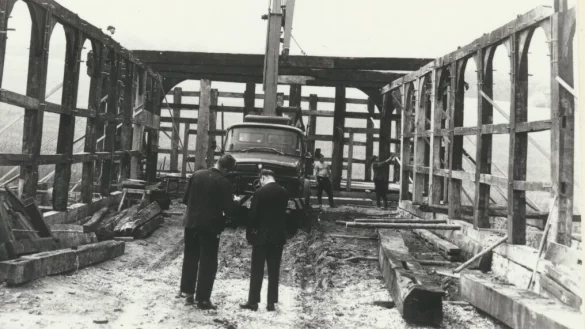 Das Museum wächst: Bauen im Museum früher. - © LWL-Freilichtmuseum Detmold
