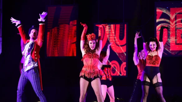 Auch Hits aus dem Musical "Moulin Rouge" durften bei der "Nacht der Musicals" nat&uuml;rlich nicht fehlen. - &copy; Nicole Ellerbrake