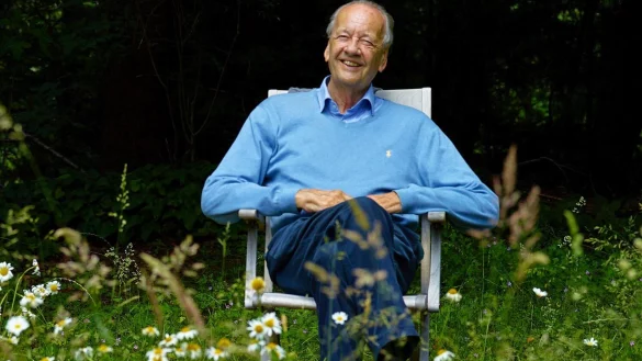 August Oetker genie&szlig;t heute seinen Ruhestand - das Foto zeigt ihn, wie seine Frau Nina ihn sieht. - &copy; Dr. August Oetker KG