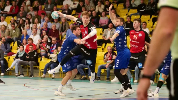 Connar Battermann hinterlie&szlig; im ersten Spiel in der Wineo-Arena einen starken Eindruck. - &copy; J&ouml;rg Hagemann