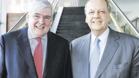 Ein Foto von 2016: Richard Oetker (l.) war damals Chef der Konzerngesch&auml;ftleitung, August Oetker stand an der Spitze des Beirats. - &copy; BIELEFELD