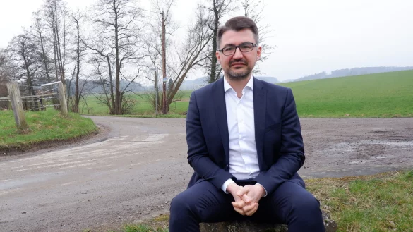 Es war eine Entscheidung f&uuml;r seine Heimat Extertal, sagt Christian Sauter. Schon 2020 hatte er f&uuml;r das Amt des B&uuml;rgermeisters kandidiert. - &copy; Lorraine Brinkmann