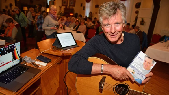 Nick Wilder ist zu Gast bei den Landfrauen Lippe. - &copy; Nicole Ellerbrake