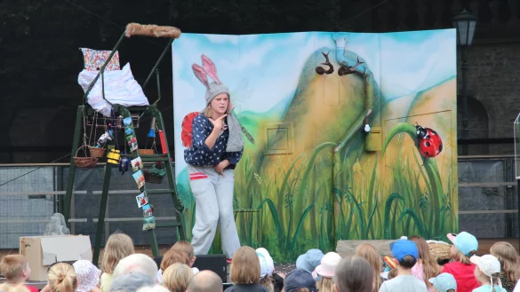 Die Reihe "Theater im Schlosspark" wird 2023 fortgef&uuml;hrt. Ende August soll es eine Woche lang Vorf&uuml;hrungen unter freiem Himmel geben. - &copy; Cordula Gr&ouml;ne