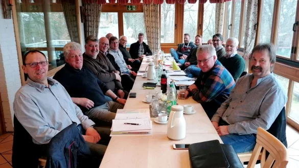 Laden zu Dorfgespr&auml;chen: Die "Zukunft Extertal"-Mitglieder bei ihrer Klausurtagung im Haus Breiding. - &copy; Zukunft Extertal