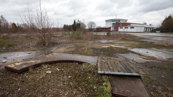 Von dem ehemaligen Betonwerk Sander an der Bielefelder Straße ist nichts mehr zu sehen. Seit über 20 Jahren liegt das Gelände brach. - © Archivfoto: Bernhard Preuss
