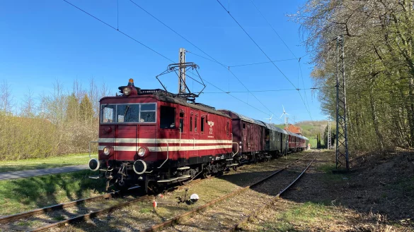 Die Museumseisenbahn auf Osterfahrt. - &copy; Golo Kahlert