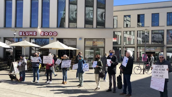 Demonstration f&uuml;r den Frieden in der Ukraine. - &copy; Lilli Mund
