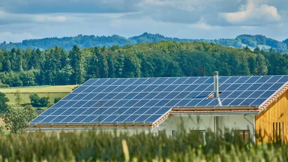 Wider die fossilen Brennstoffe: Drei Schl&auml;nger Fraktionen verlangen von B&uuml;rgermeister Marcus P&uuml;ster und von der Gemeindeverwaltung ein umgehendes Umdenken in Sachen Enbergieversorgung. - &copy; Pixabay