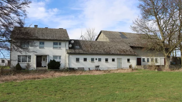 Der Aussiedlerhof aus Brilon soll demnächst ins Detmolder Freilichtmuseum umziehen. Zuerst muss allerdings die Finanzierung geklärt werden. - © LWL-Freilichtmuseum Detmold