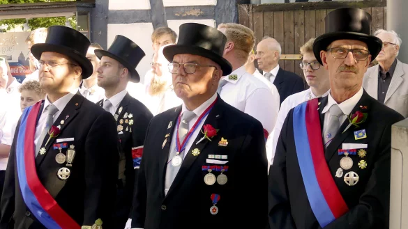 - &copy; Rudi Rudolph