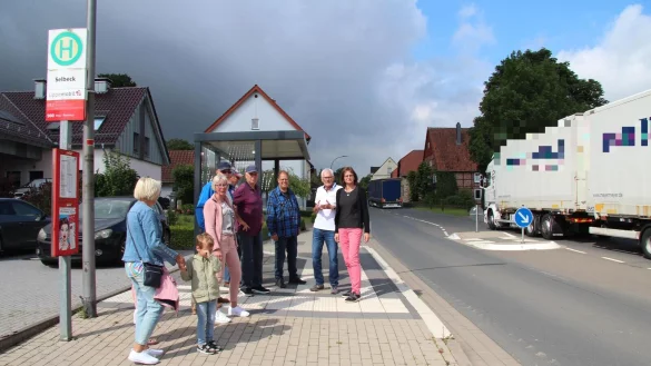 - &copy; Nadine Uphoff