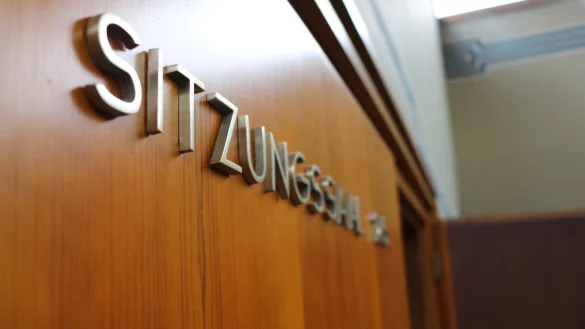 Eine angeklagte Kalletalerin stellte sich am Montag endlich den D&auml;monen ihrer Vergangenheit. - &copy; Janet K&ouml;nig