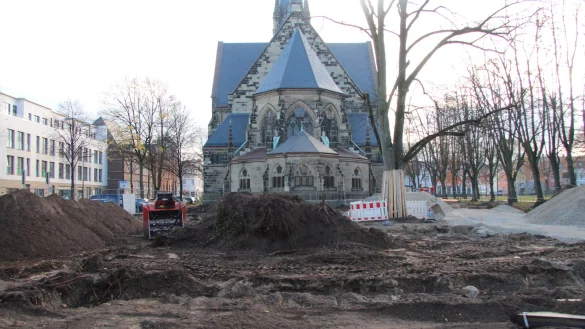 An der Christuskirche sind B&auml;ume gef&auml;llt worden. - &copy; Jana Beckmann