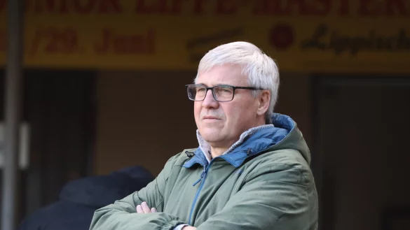 Gerd Zachert ist Fußball-Abteilungsleiter des TSV Kirchheide. - © Sebastian Lucas