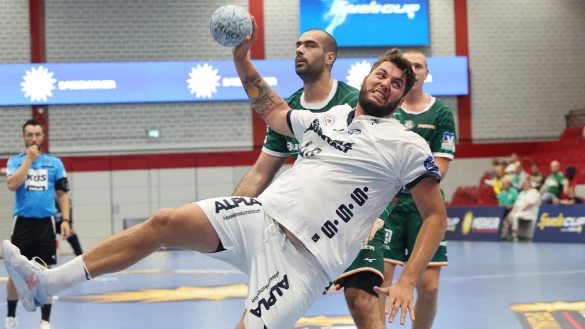 Leos Petrovsky hat sich bereits beim Spielocup in der vergangenen Woche mit Wetzlars Vladimir Vranjes duelliert. - &copy; Paul Cohen