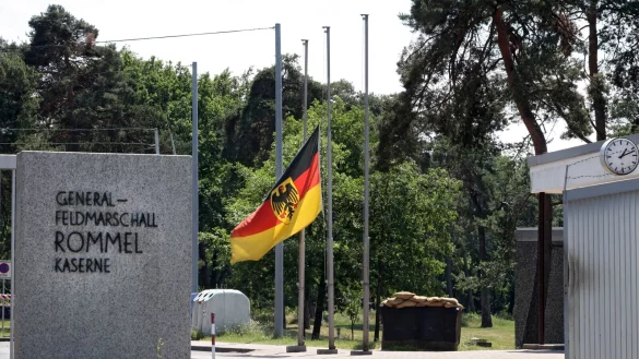 Die Generalfeldmarschall-Rommel-Kaserne in Augustdorf profitiert von den Pl&auml;nen des Bundes. - &copy; Bernhard Preuss