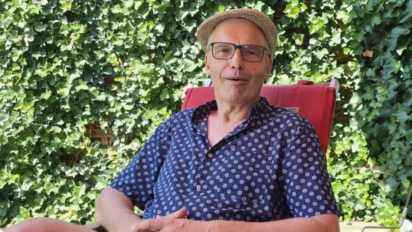 N&auml;chstes Jahr wird Jens Heuwinkel 60. Und er wird es nicht m&uuml;de, Leute zu verbl&uuml;ffen und zu begeistern. - &copy; Marianne Schwarzer