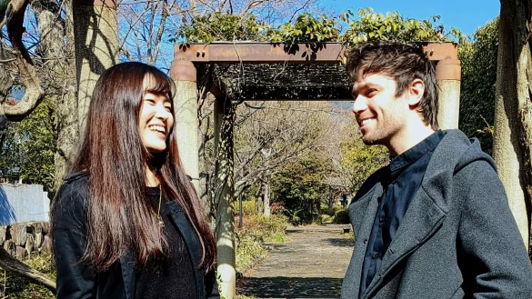 Ayami Okamura und Dan deSimone spielen in der Klangwerkstatt. - &copy; Shiki Duo