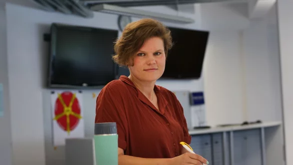 LZ-Redakteuerin Janet K&ouml;nig findet, dass keine Schulen ge&ouml;rdert werden d&uuml;rfen, die Menschen wegen ihrer Sexualit&auml; ausschlie&szlig;en. - &copy; J&ouml;rg Hagemann