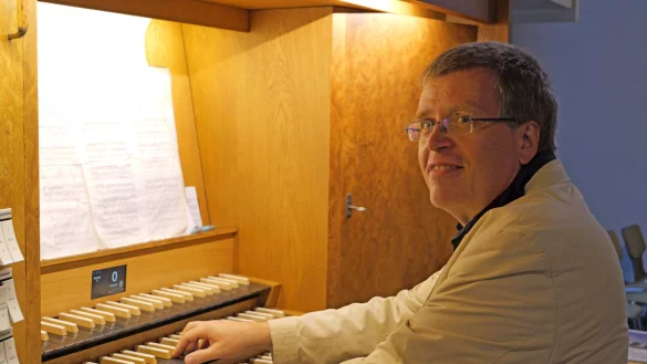 Ausklang des 16. Orgelsommers. Gregor Schwarz brilliert an der Liebfrauen Orgel in Bad Salzuflen. - © Thomas Krügler