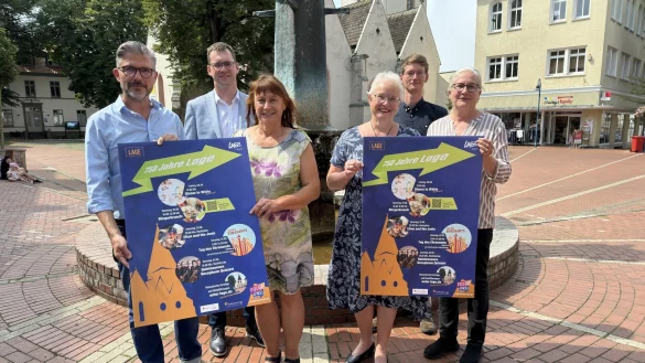 Freuen sich aufs Jubil&auml;um: Ralf Hammacher (von links), Matthias Kalkreuter, Margarete Wi&szlig;mann, Ilka Emmerich, Lars Sonnenberg und Katrin Buhr. - &copy; Sven Kienscherf