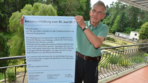 Wolfgang Lindhorst-Emme ist traurig, dass es so enden muss. Er hat in einem Schreiben die aus seiner Sicht ausschlaggebenden Hauptgr&uuml;nde f&uuml;r die Betriebsschlie&szlig;ung festgehalten. - &copy; Karin Prignitz