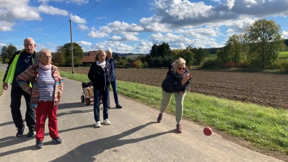 Allj&auml;hrlich zum Saisonabschluss starten die Radler im Hohenhauer Heimatverein ihr Bo&szlig;elturnier. - &copy; Heimatverein Hohenhausen