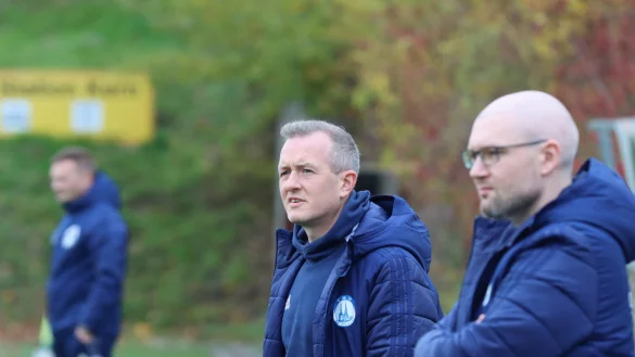 Das Trainerteam des TBV Lemgo mit (von rechts) Matthias Olfert, Alexander Ritter und Matthias W&ouml;lk h&ouml;rt geschlossen am Saisonende auf. - &copy; Sebastian Lucas