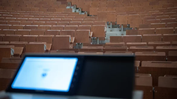 Viele Studenten rechnen damit, dass die H&ouml;rs&auml;le auch im Wintersemester leer bleiben.&nbsp; - &copy; Sebastian Gollnow/dpa