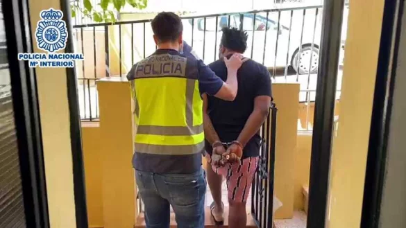 Die spanische Polizei hat auf Mallorca eine Bande von Liebesschwindlern zerschlagen, die via Internet zahlreiche Opfer in Deutschland und anderen L&auml;ndern Europas um insgesamt weit mehr als eine Million Euro betrogen haben soll. - &copy; dpa/Policia Nacional