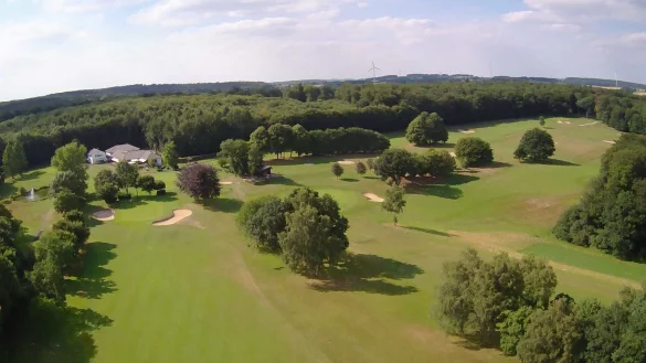Der Golfplatz am Schwaghof. - &copy; Christian B&uuml;ker