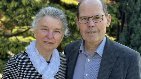 Anna und Rudolf Klassen feiern Goldhochzeit. - &copy; Astrid Sewing