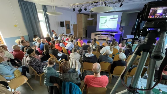 Etwa 130 G&auml;ste sind der Einladung ins Chilli gefolgt. - &copy; SOS-Kinderdorf Lippe