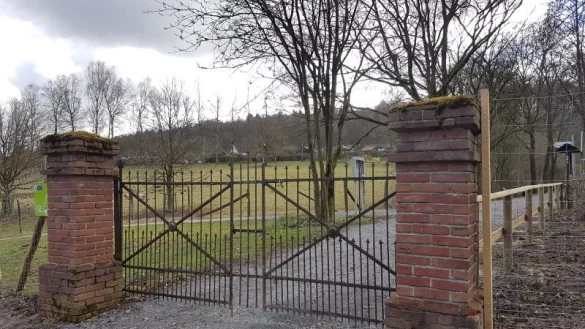 Freier Zugang ist nicht mehr: Jetzt wird eingez&auml;unt. - &copy; Moritz Trinsch