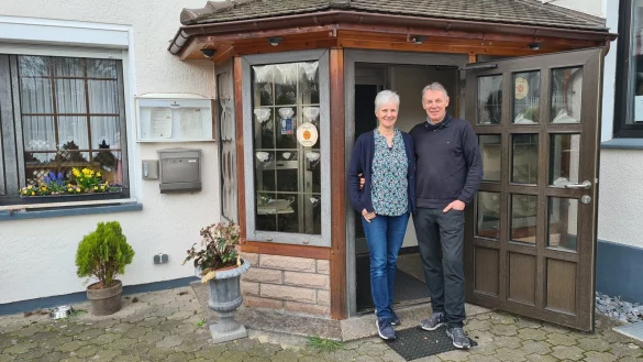 Gudrun und Ralf Hermeier betreiben die Gaststätte "Zum stillen Eck" in Westorf. - © Nadine Uphoff