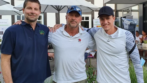 Daniel Stephan, Klaus Mischer und Janik Brosch. - &copy; Lippischer Golfclub