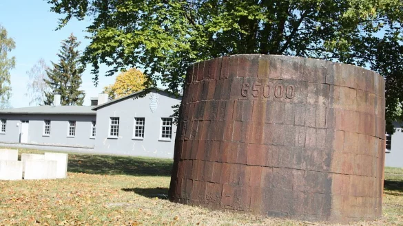 Die Gedenkst&auml;tte Stalag 326 in Schlo&szlig; Holte-Stukenbrock wurde &uuml;ber Jahre von zahlreichen Akteuren geplant. - &copy; Sigurd Gringel
