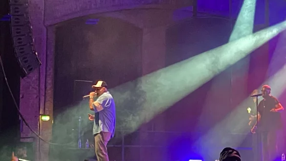 Pietro Lombardi gibt im Bielefelder Lokschuppen sein erstes Konzert nach den Vorw&uuml;rfen der h&auml;uslichen Gewaltanwendung. - &copy; Heimo Stefula