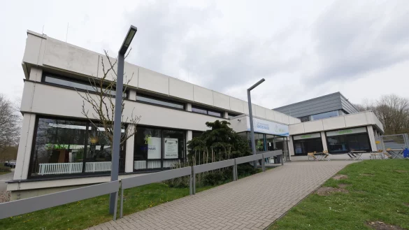 K&ouml;nnte das Bad Meinberger Badehaus k&uuml;nftig ein Wonnemar-Freizeitbad werden? - &copy; Archivfoto: Jost Wolf