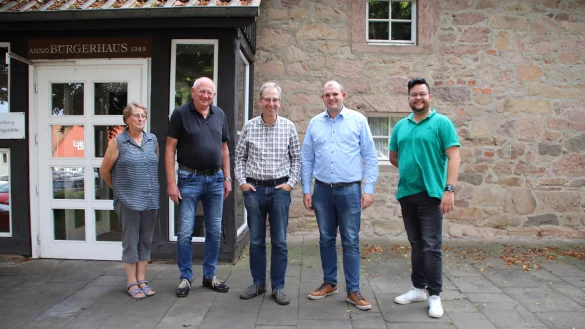 Bereit zum Neustart: Der Vorstand des Kulturrings Blomberg mit Doris Wiener, Rudolph Kaup, Alexander Meinhard, Kevin Schuitema und Julian Altenberend (von links). - &copy; Stadt Blomberg