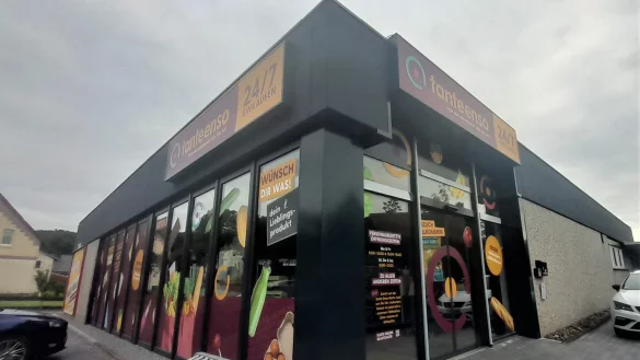 Der vollautomatische Tante-Enso-Laden in Neuenheerse er&ouml;ffnet am Donnerstag, 17. August. - &copy; Simone Fl&ouml;rke