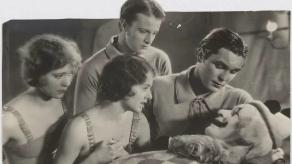 Szene aus dem verschollenen Film &bdquo;The Four Devils&ldquo;, den Friedrich Wilhelm Murnau 1928 gedreht hat. - &copy; Murnau-Massolle-Forum