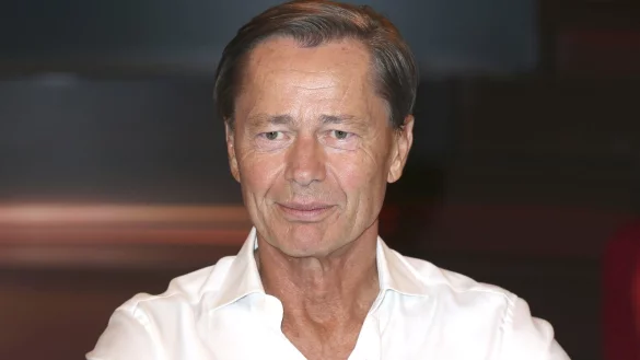 Thomas Middelhoff, hier als Gast in der ZDF-Talkshow von Markus Lanz, hat eine spektakul&auml;re Karriere mit H&ouml;hen und Tiefen erlebt. Viele Jahre wohnte er in Bielefeld, seit einger Zeit lebt er in Hamburg. Im Mai wurde er 70 Jahre alt. - &copy; Verwendung weltweit