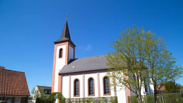 Die "Predigtreih(s)e" startet an der evangelisch-reformierten Kirche in Lipperode. - &copy; Karsten M&uuml;ller