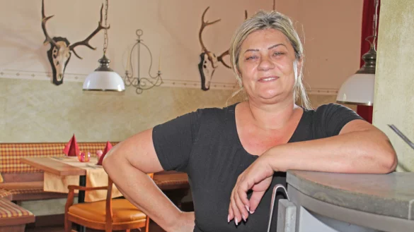 Gastronomin Lucija Thom m&ouml;chte den "J&auml;gerhof" in altbew&auml;hrter Form weiterf&uuml;hren. - &copy; Sandra Castrup (LZ)